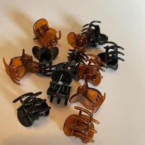 NWOT Hair Claw Clips 12count